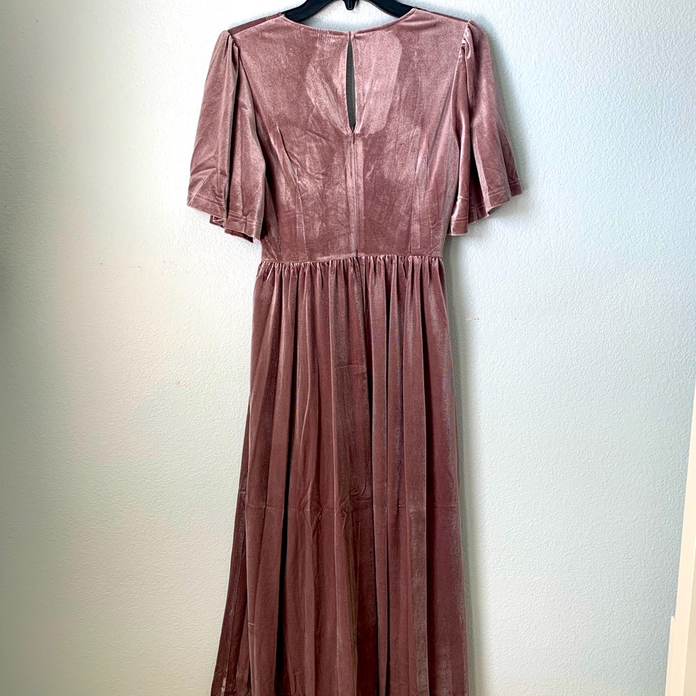 Mauve Velvet Maxi Dress - Picture 2 of 3